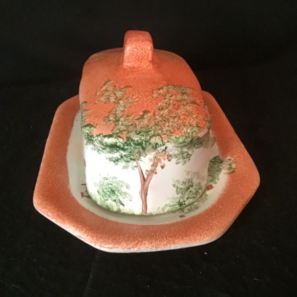 Rare Find- Butter Cheese Lidded Dish Pottery Hand Painted Cottagecore House. - Picture 2 of 11